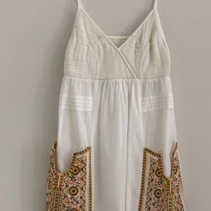 Anthropologie sundress with embroidery size 0